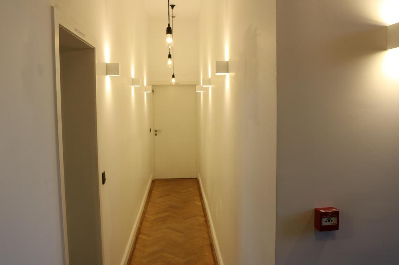 לינה וארוחת בוקר ניבלס Peter House מראה חיצוני תמונה