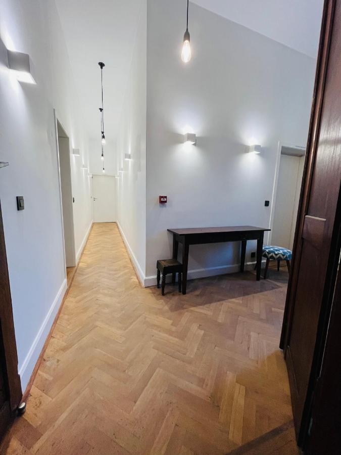 לינה וארוחת בוקר ניבלס Peter House מראה חיצוני תמונה